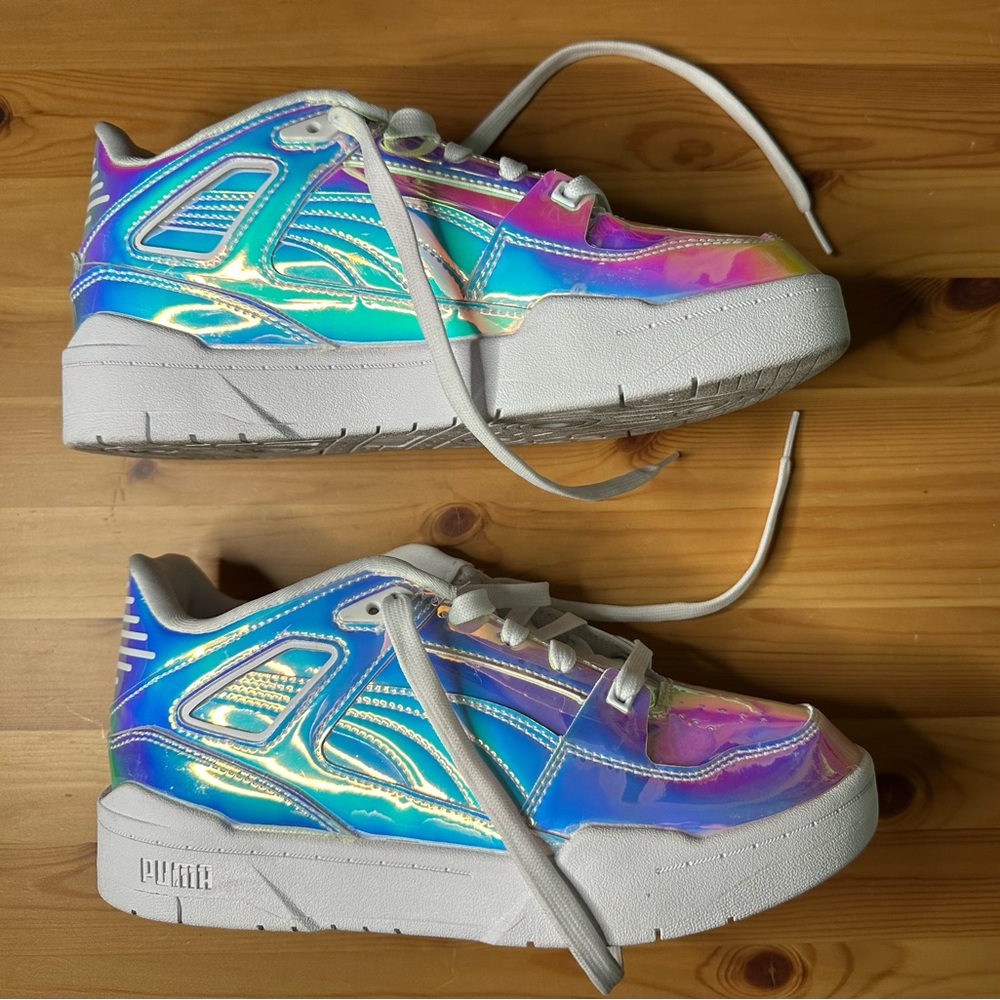 Puma Iridescent Blue and Pink Women's Sneakers 8.5